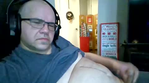 Snapshot of usstarr1 chatting on 12.31.24 usstarr1 online show from 12.31.24