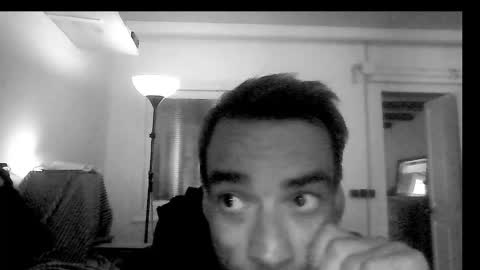 Snapshot of uthonn chatting on 05.22.26 uthonn online show from 05.22.26
