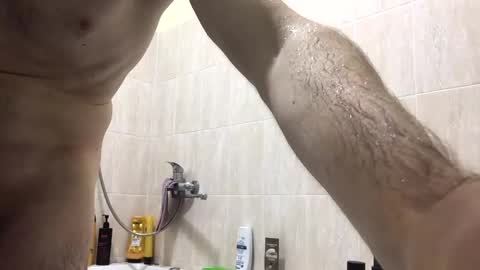 Snapshot of uverinc chatting on 12.22.24 Uverinc online show from 12.22.24