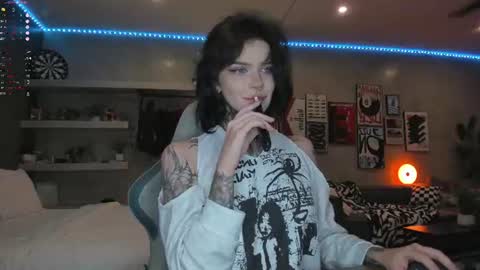 Eva online show from 06.10.26
