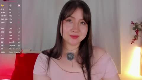 Snapshot of uwumary chatting on 06.13.26 Mary online show from 06.13.26
