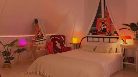 Snapshot of uwunikaa chatting on 02.19.25 Anika On vacation online show from 02.19.25