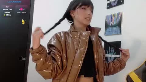 v1cky_ online show from 10.10.25