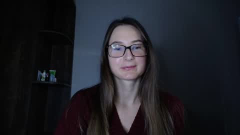 Snapshot of va_len_sea_ya chatting on 04.05.26 Valensiya online show from 04.05.26