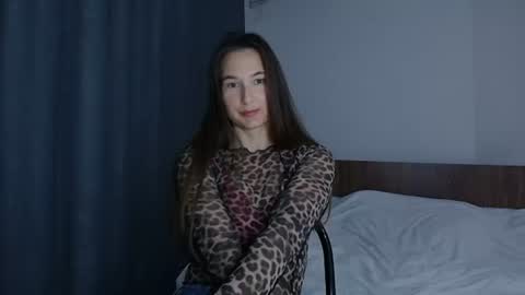 Valensiya online show from 06.18.26