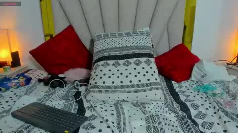 vahioleth  online show from 12.19.24