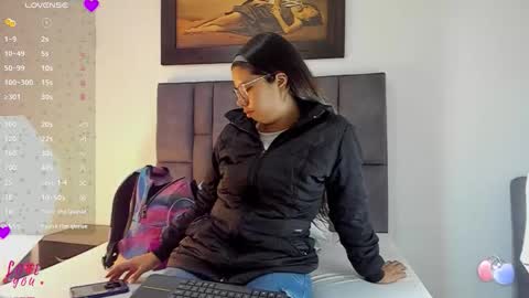 Vahiolet smith online show from 01.17.26