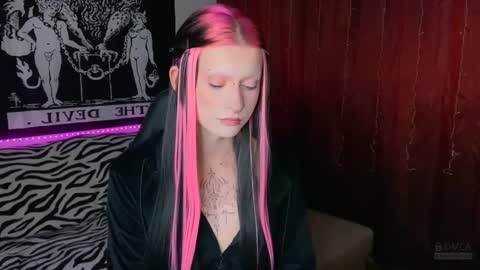 Marin online show from 02.12.25