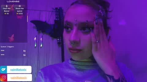 Snapshot of vainilla_l chatting on 03.06.26 Vainilla Independent model online show from 03.06.26