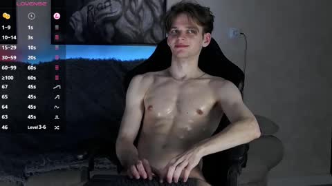 Snapshot of valdi_light chatting on 03.07.25 valdi_light online show from 03.07.25