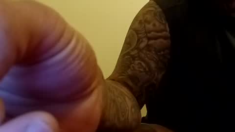 Snapshot of valdovinosr345 chatting on 11.16.25 Daddy 007 online show from 11.16.25