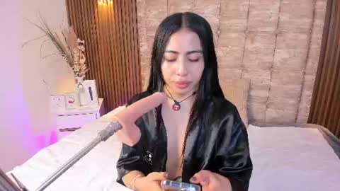 Snapshot of valecute_ chatting on 07.12.26 Vale online show from 07.12.26