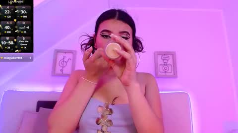 Tifanny  online show from 02.26.25