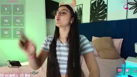 Tifanny  online show from 09.18.25