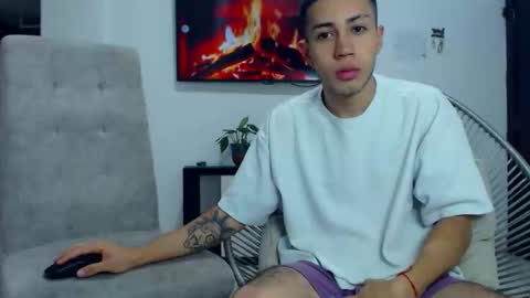 valen paul online show from 01.16.26