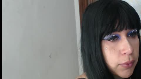 Snapshot of valen_ross7 chatting on 04.28.26 valen_ross7 online show from 04.28.26