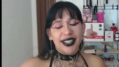 Snapshot of valen_ross7 chatting on 05.10.26 valen_ross7 online show from 05.10.26