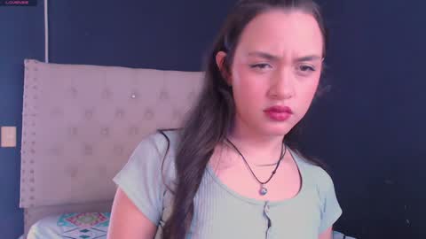 IG-valen mendoza99  twitter valenthompson99 online show from 02.06.25
