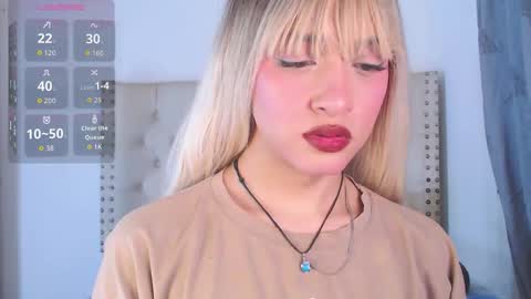 Snapshot of valen_thompson chatting on 09.13.25 IG-valen mendoza99 twitter valenthompson99 online show from 09.13.25