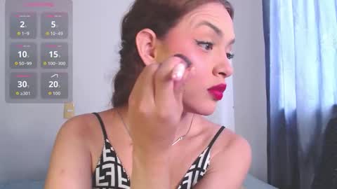 Snapshot of valen_thompson chatting on 11.25.25 IG-valen mendoza99 twitter valenthompson99 online show from 11.25.25