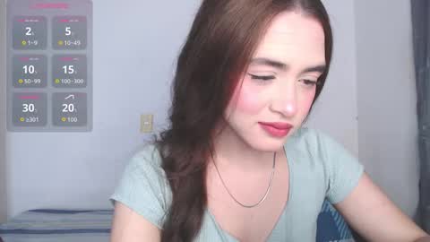 Snapshot of valen_thompson chatting on 01.06.26 IG-valen mendoza99 twitter valenthompson99 online show from 01.06.26