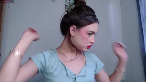 Snapshot of valen_thompson chatting on 02.20.26 IG-valen mendoza99 twitter valenthompson99 online show from 02.20.26