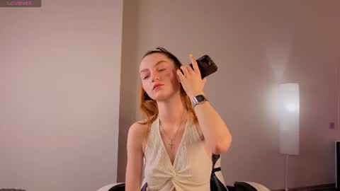 Nora online show from 07.19.26
