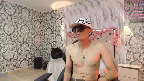 valentin_tay1 online show from 05.09.26