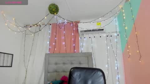 Valentina online show from 01.20.25