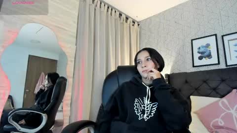 Valen online show from 05.07.26