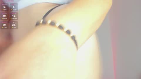 Snapshot of valentina_diiaz chatting on 01.08.26 Velentina online show from 01.08.26