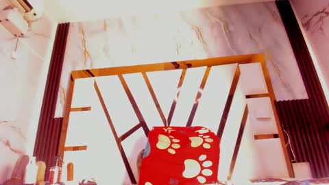 Snapshot of valentina_eboni chatting on 05.24.26 Sharon online show from 05.24.26