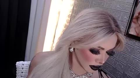 Amanda online show from 11.12.25