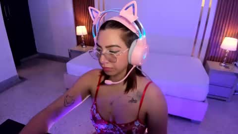 Valentina online show from 06.10.26
