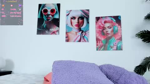 VALENTINA online show from 02.19.25