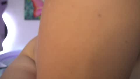 VALENTINA online show from 09.10.25