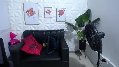 Valentina  online show from 02.17.25