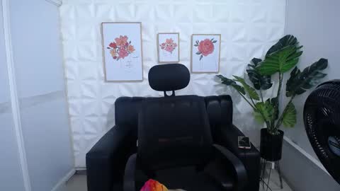 Valentina  online show from 03.12.25