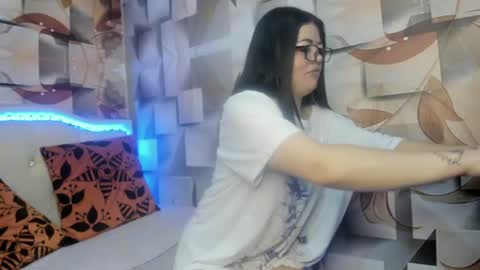 VALENTINA online show from 07.23.26