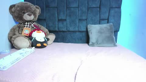 Snapshot of valentinaklean1 chatting on 02.12.26 valentinaklean1 online show from 02.12.26