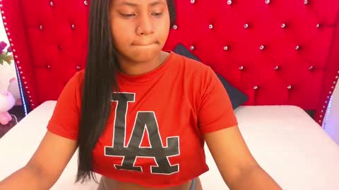 Snapshot of valentinavega18x chatting on 04.13.26 valentina vega online show from 04.13.26