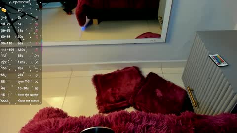 Snapshot of valentine_mia_ chatting on 01.09.26 Mia online show from 01.09.26