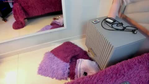 Snapshot of valentine_mia_ chatting on 02.28.26 Mia online show from 02.28.26