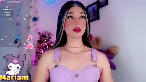 Snapshot of valentinne_marian chatting on 12.11.24 Marian online show from 12.11.24