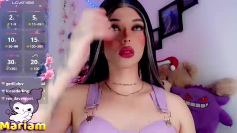 Snapshot of valentinne_marian chatting on 12.11.24 Marian online show from 12.11.24