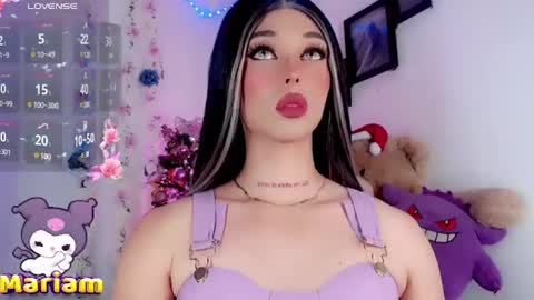 Snapshot of valentinne_marian chatting on 12.11.24 Marian online show from 12.11.24