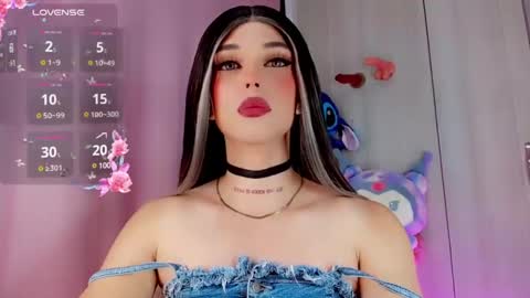 Snapshot of valentinne_marian chatting on 01.30.25 Marian online show from 01.30.25