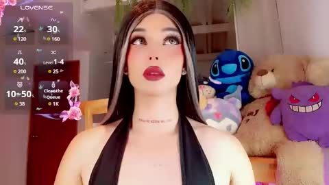 Snapshot of valentinne_marian chatting on 02.16.25 Marian online show from 02.16.25