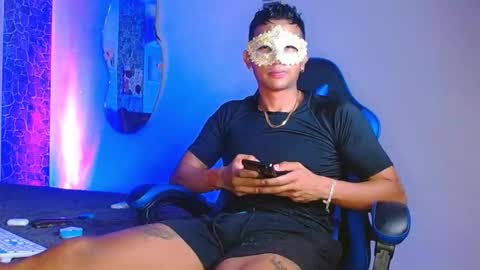 Mistery Guy online show from 09.11.25