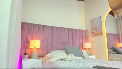 valentino_moretti online show from 02.10.26